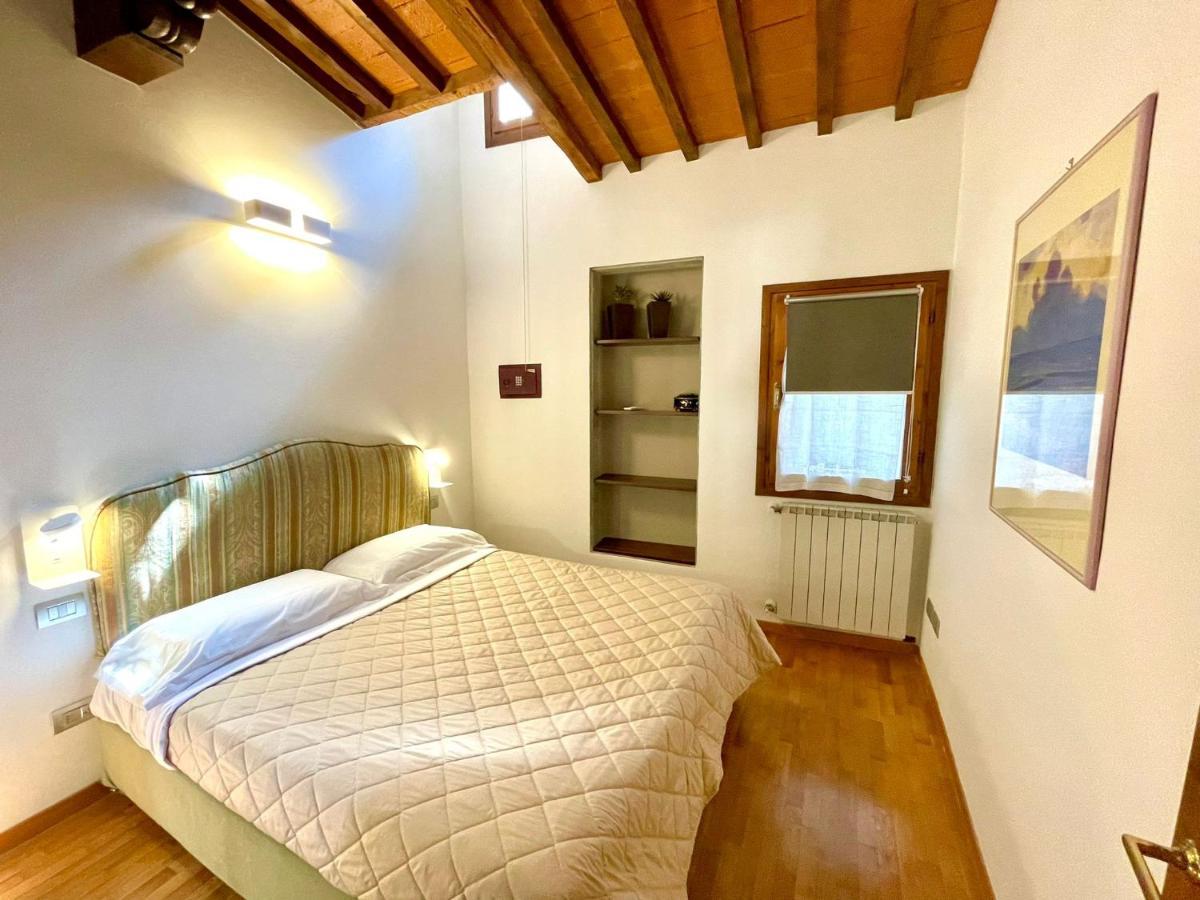 Charming In The Very Heart Of Appartamento Firenze